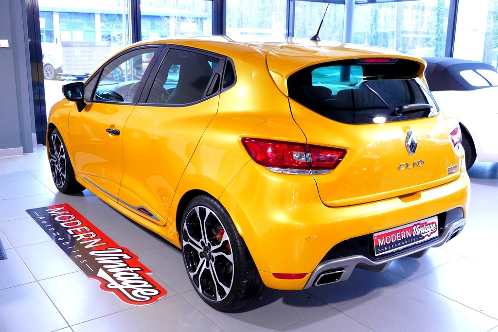 Renault Clio Rs Trophy Edc N V Hicule Modern Vintage