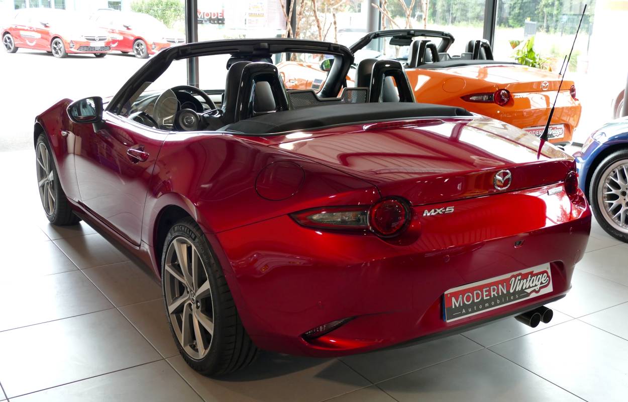 Mazda MX-5 ND Roadster 2.0 184cv Selection 4