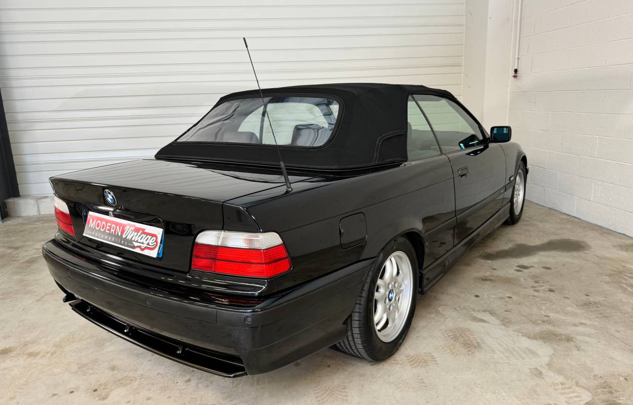 BMW 320i E36 Cabriolet Pack M Sport 0