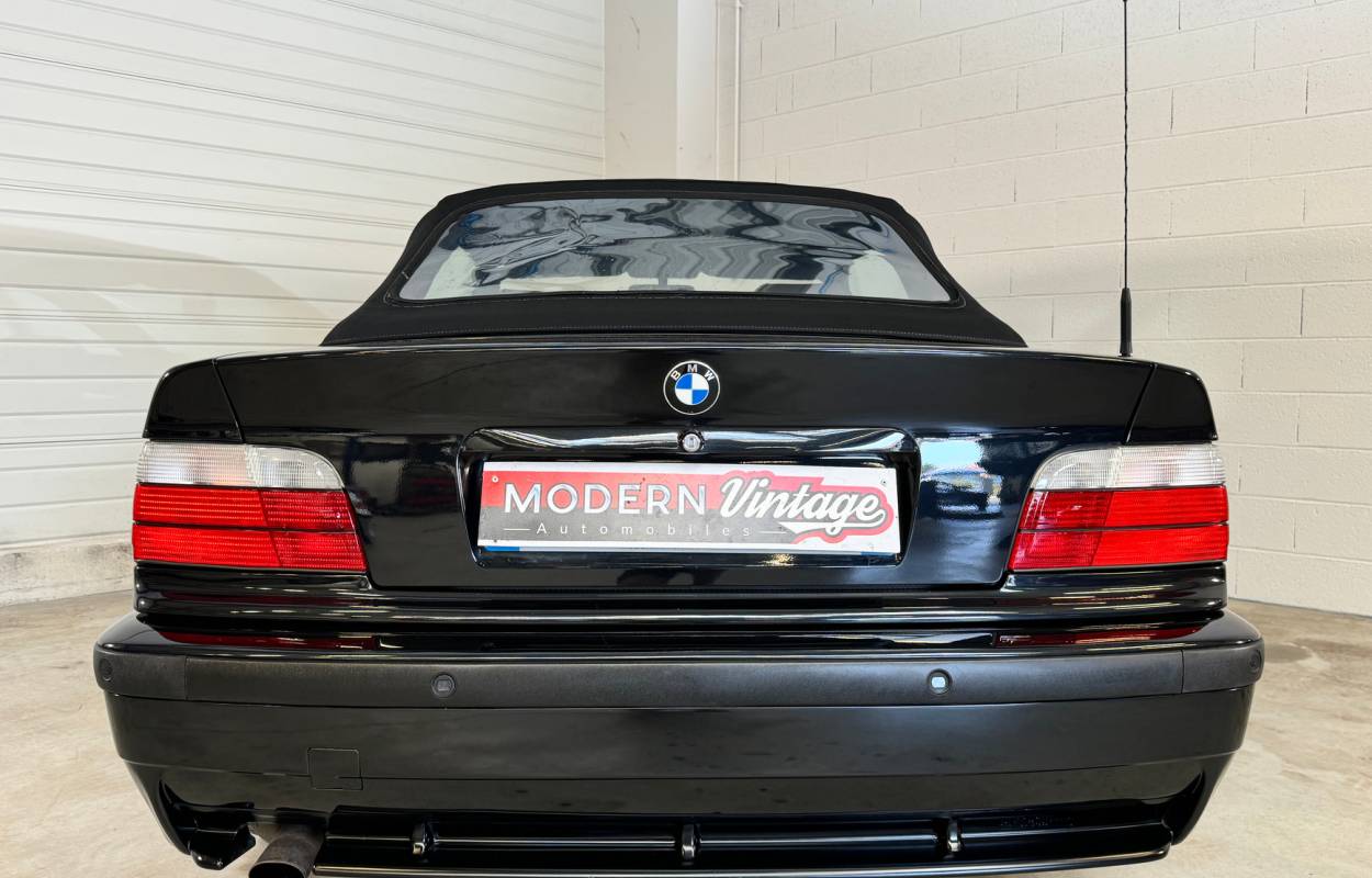 BMW 320i E36 Cabriolet Pack M Sport 4