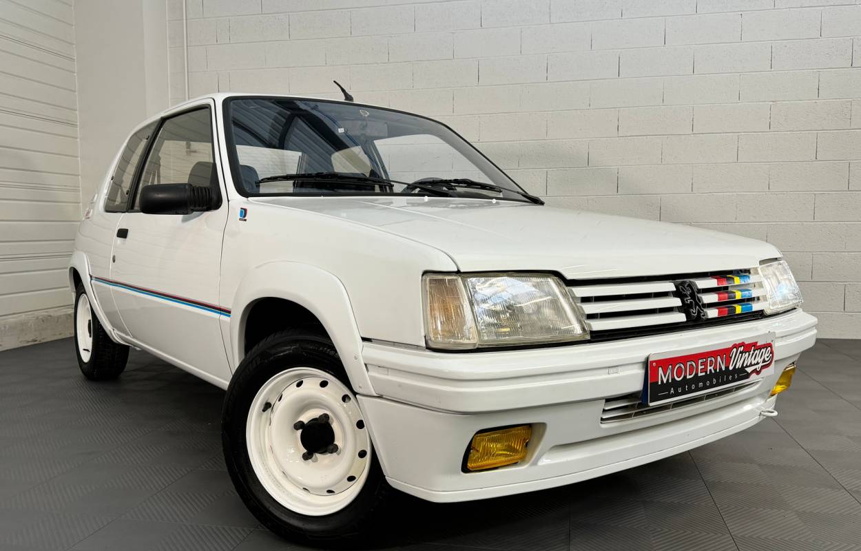 Peugeot 205 1.9i 103cv Rallye 2