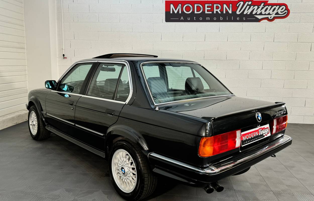 BMW 325ix E30 Berline 171cv Phase 1 13