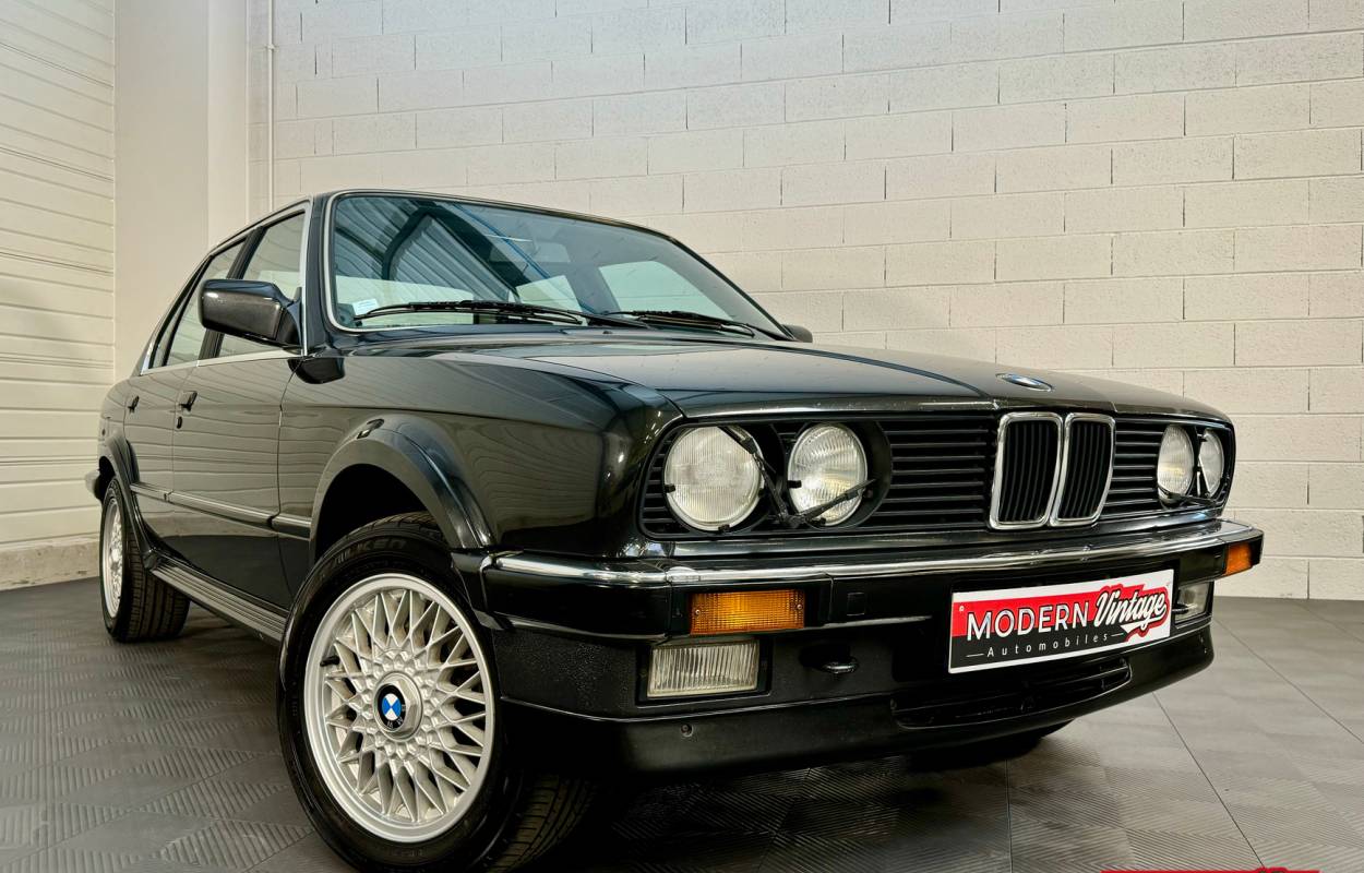 BMW 325ix E30 Berline 171cv Phase 1 10