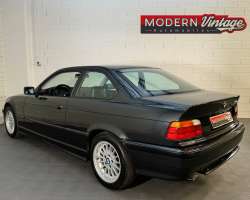 BMW 318is E36 Coupé 1.9 140cv 13