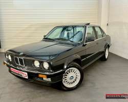 BMW 325ix E30 Berline 171cv Phase 1 0