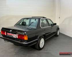 BMW 325ix E30 Berline 171cv Phase 1 11