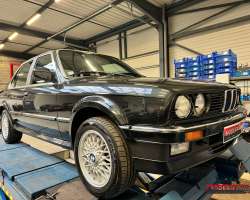 BMW 325ix E30 Berline 171cv Phase 1 15