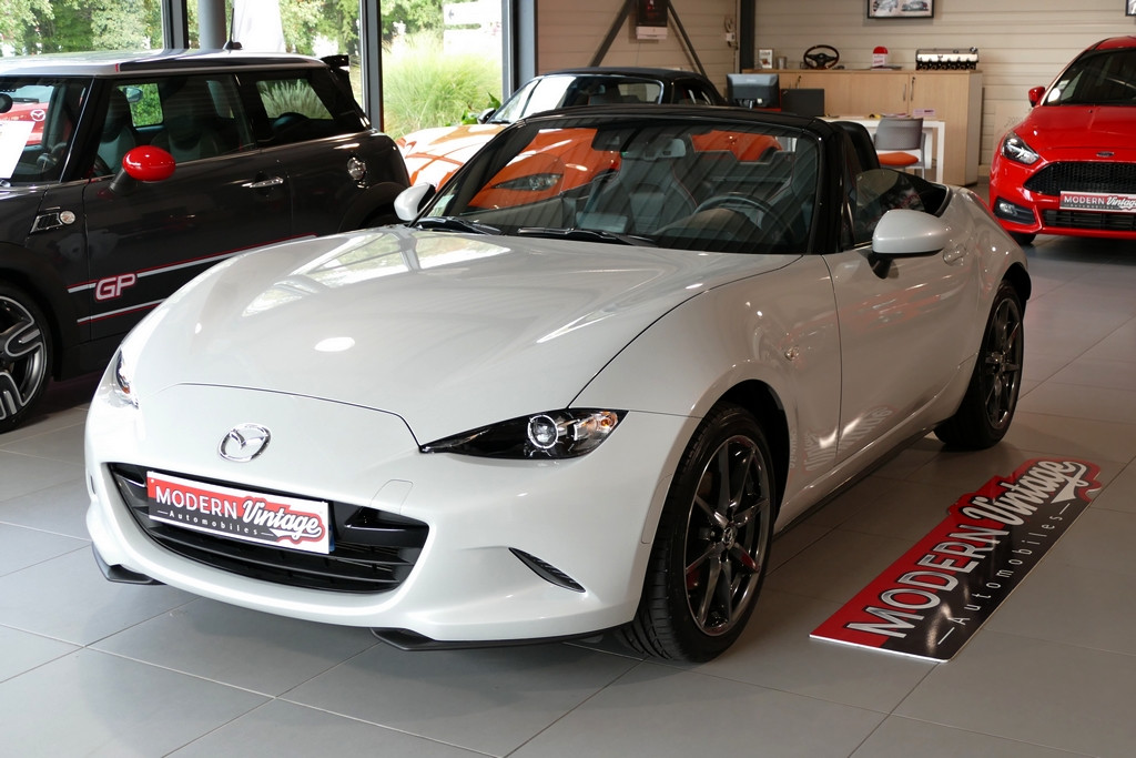 Mazda roadster nd